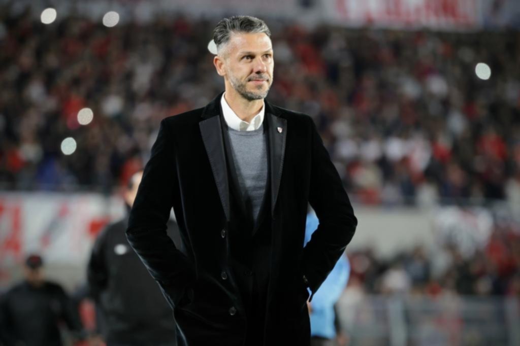 Demichelis festeja y analiza los pasos de River en el mercado