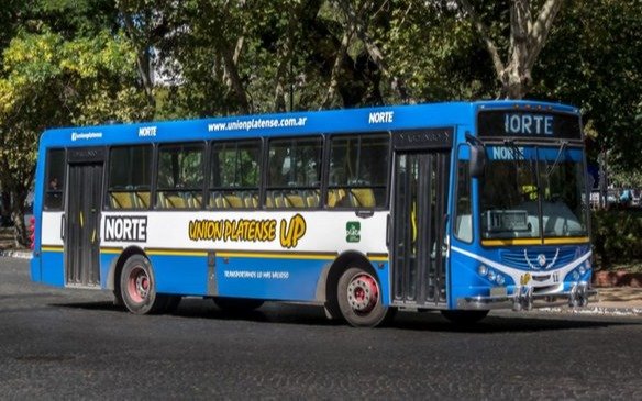 Aumento de micro y tren en La Plata para julio: a cuánto se irá el boleto