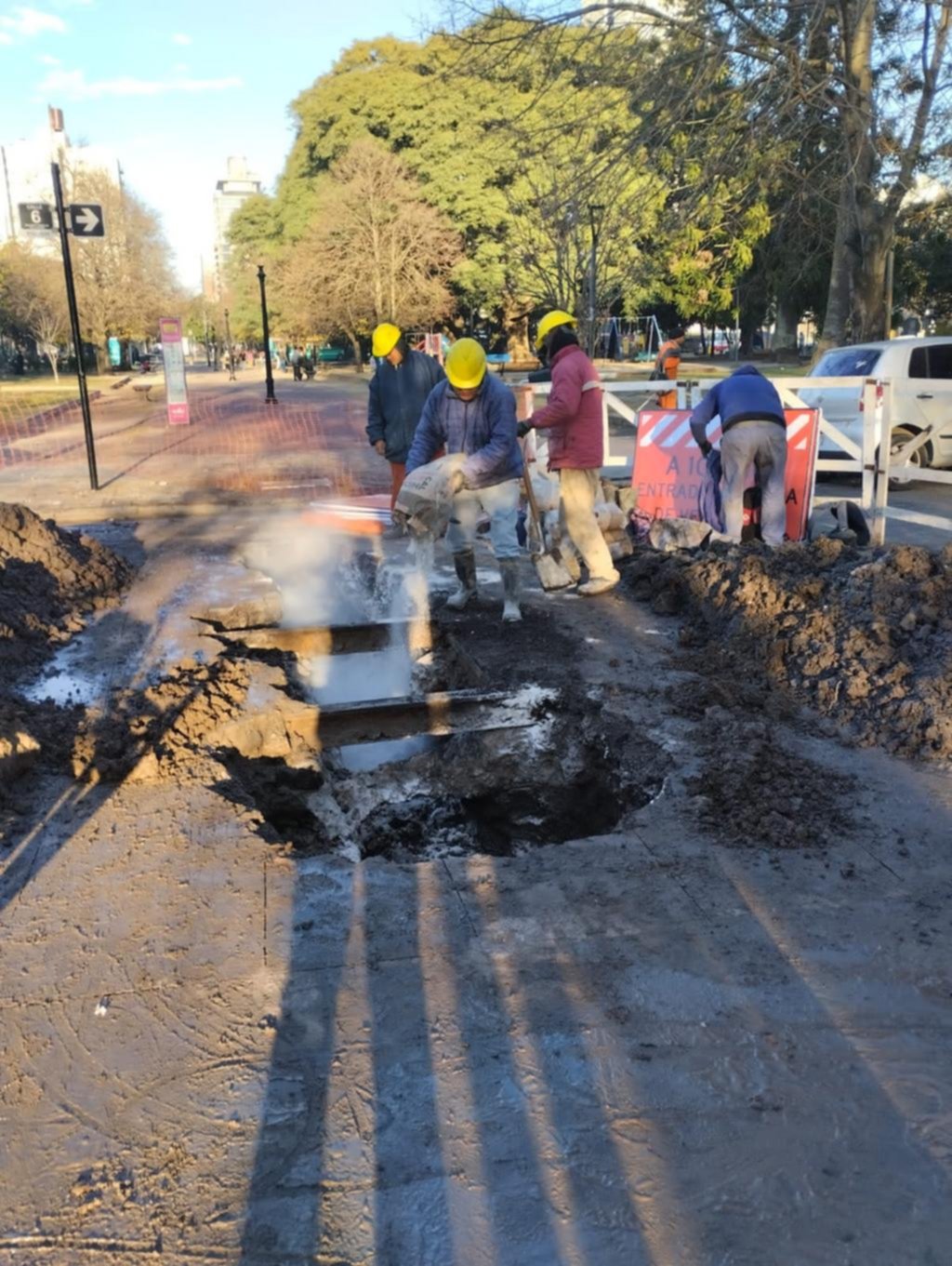 Para pavimentar cortan el tránsito en 6 y 53