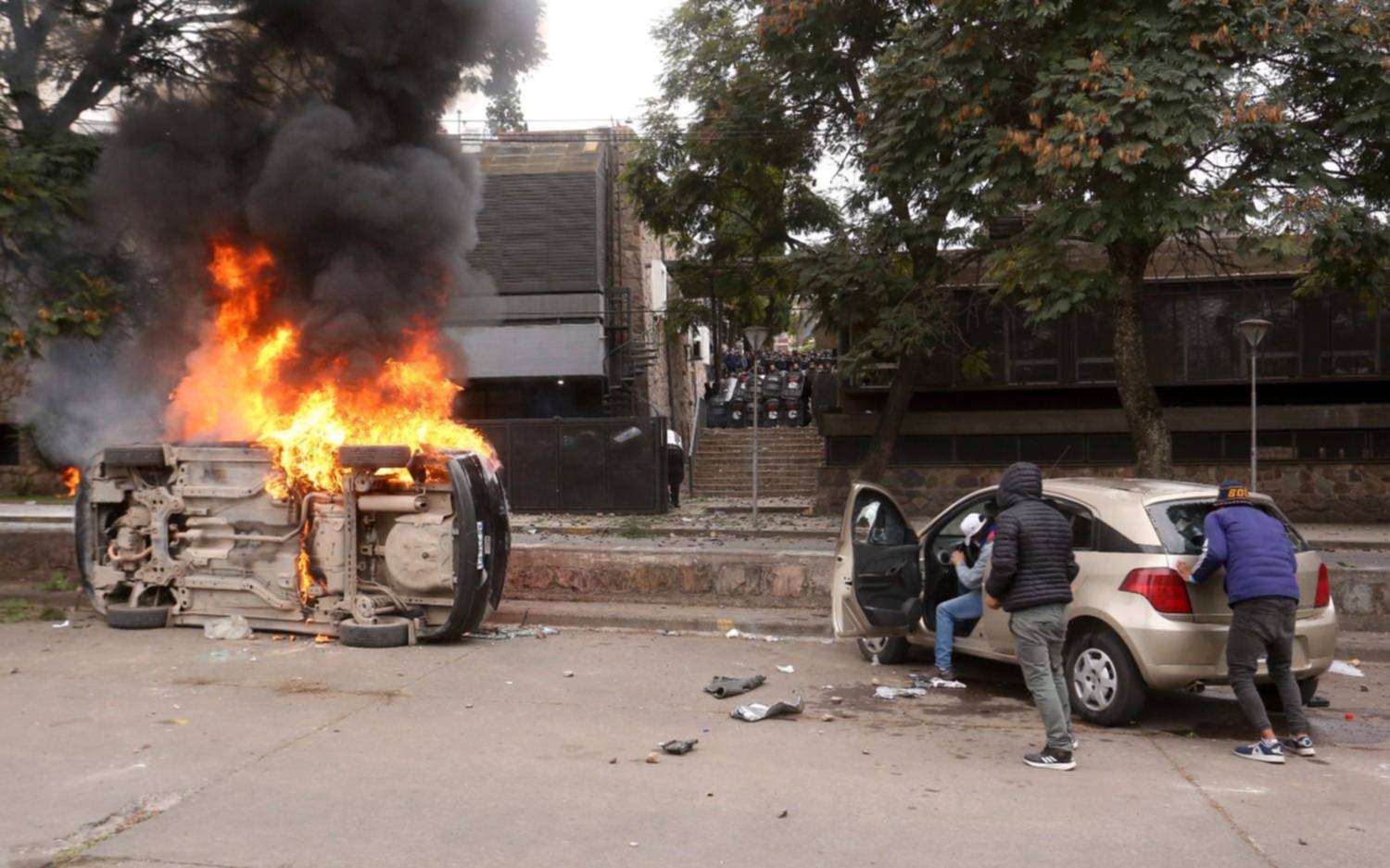 Denuncian que los disturbios en Jujuy fueron organizados desde Buenos Aires y Morales volvió a apuntar al Presidente y a CFK