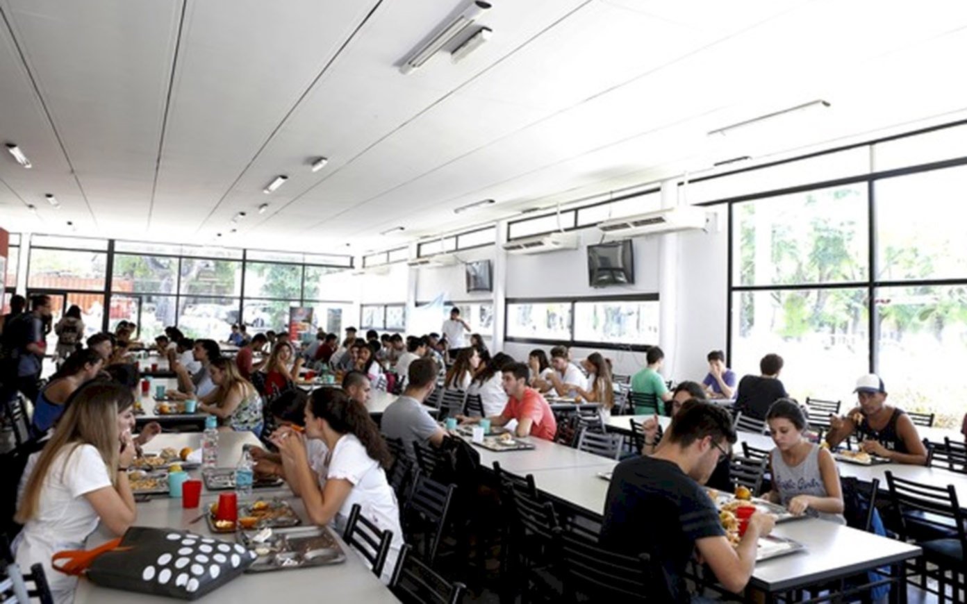 Comedor universitario de la UNLP: los estudiantes reclaman la ampliación de horarios y días