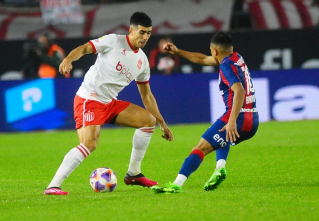 Por no defender con eficacia y fallar un penal, perdió la gran oportunidad de quedar tercero