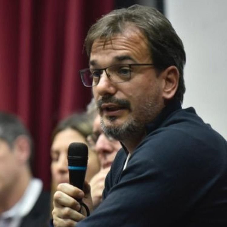 "Defendiendo el patrimonio de todos los vecinos"