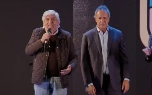 Hugo Moyano encabezará la lista de diputados de Scioli en Provincia