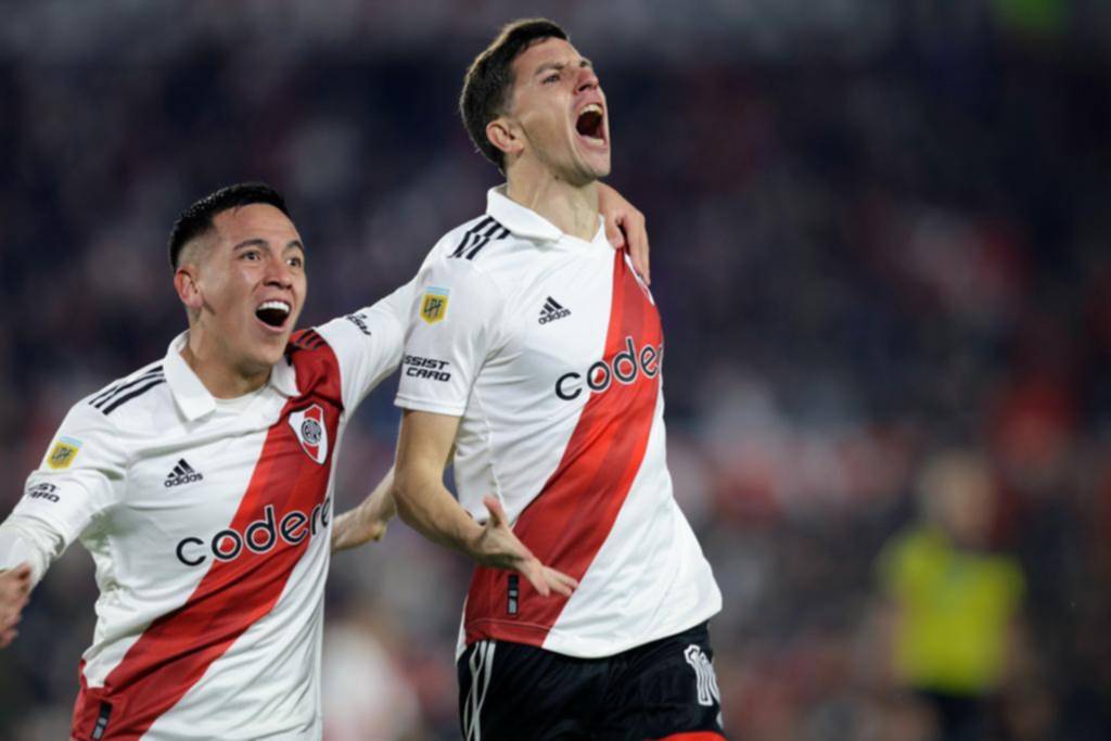 River, con fútbol y goles, se encamina hacia la coronación