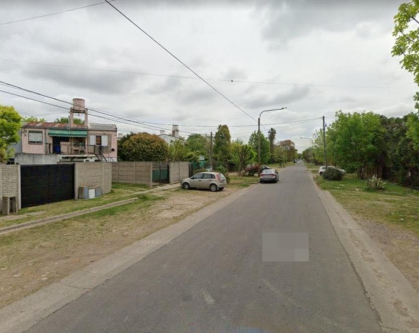 Dormía con sus hijas, se despertaron por los ruidos y había ladrones en la casa