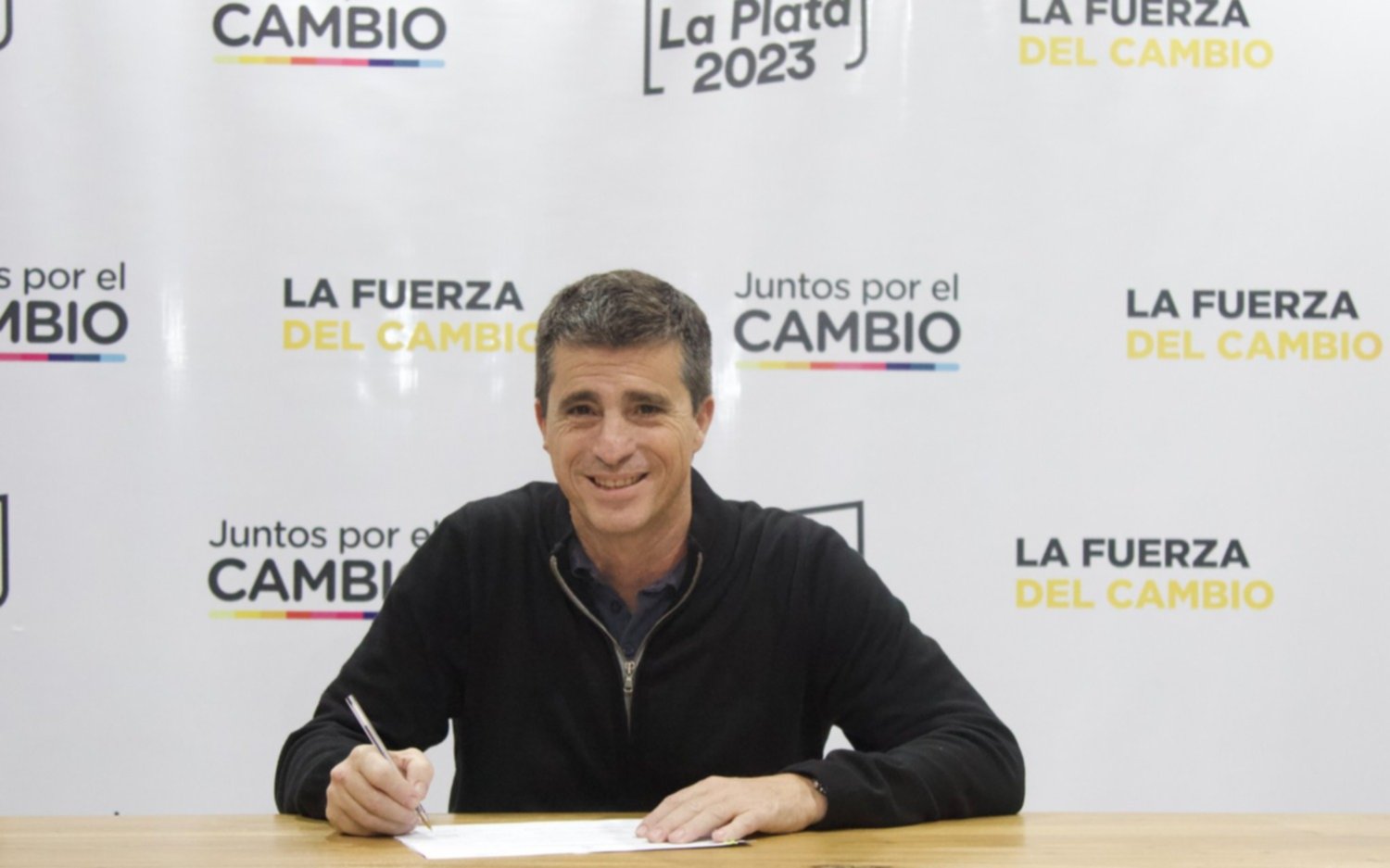 "En La Plata vamos a poner orden", aseguró Juan Pablo Allan tras presentar su precandidatura 