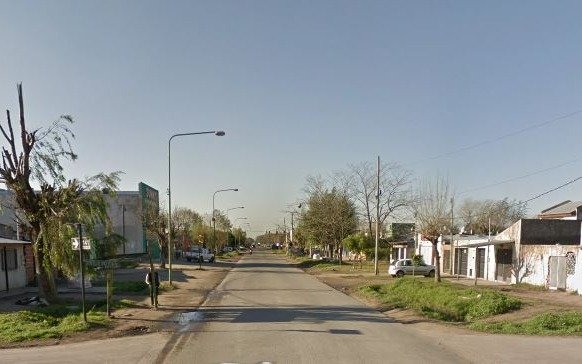 Apuñalaron por la espalda a un menor en Los Hornos