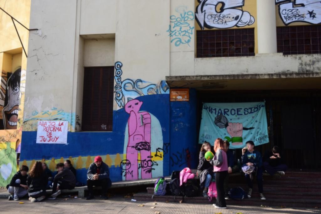 Un piquete estudiantil con un reclamo lejano