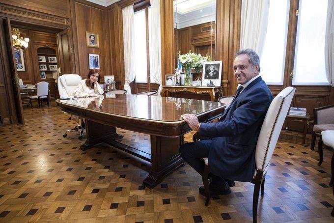La centralidad de Cristina: con Scioli, Massa y Wado de Pedro