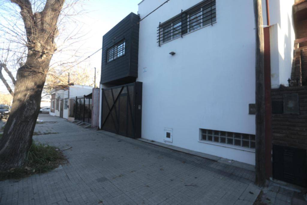 Una familia padeció una millonaria entradera en su casa de Barrio Norte