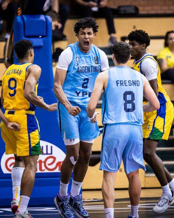 El aporte del platense Aaliya, la llave del triunfo de Argentina en el Mundial de básquet U19