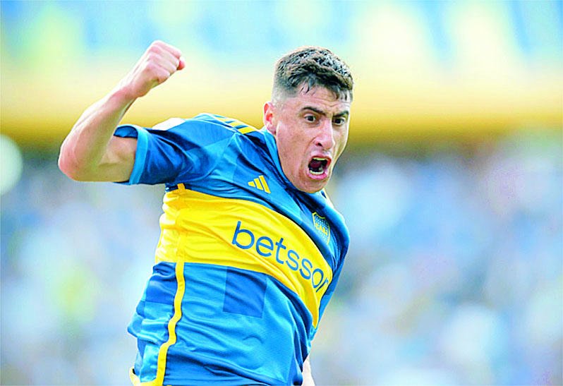 Merentiel y Advíncula, dos posibles regresos en Boca