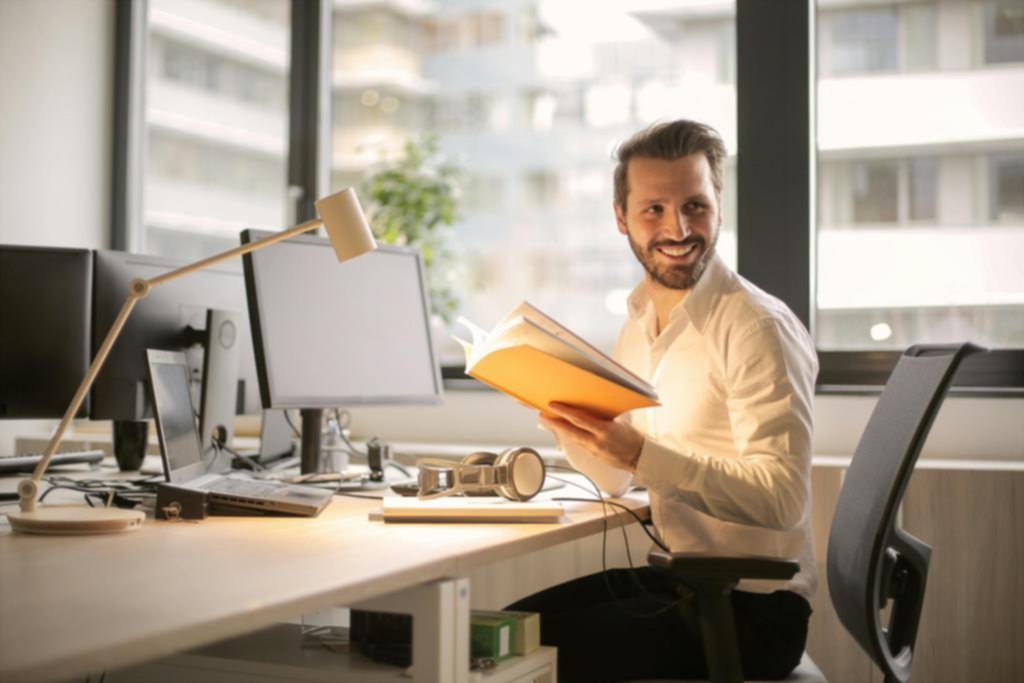 El mundo del trabajo: ¿Cómo reinsertarse en el mercado laboral?