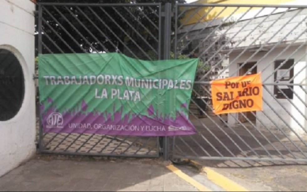 Arrancó un paro de 48 horas que complica la actividad en el Cementerio de La Plata