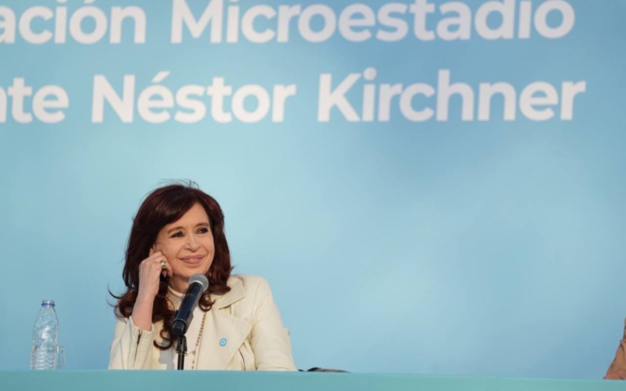 Cristina Kirchner acusó a Milei de "crear un mega Ministerio inmanejable" y "confiárselo a una persona sin experiencia"