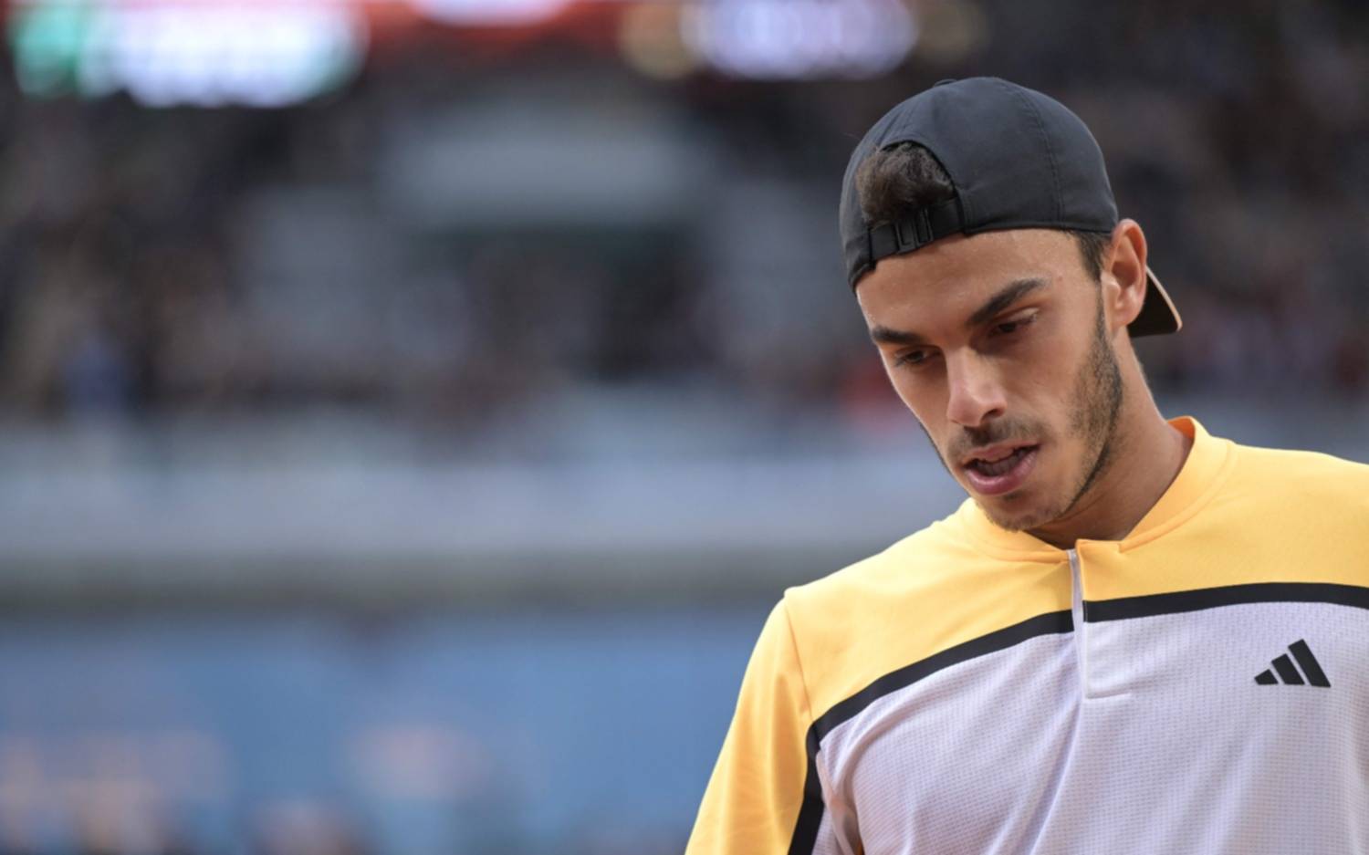 Francisco Cerúndolo cayó tras una dura batalla ante Novak Djokovic y se despidió de Roland Garros