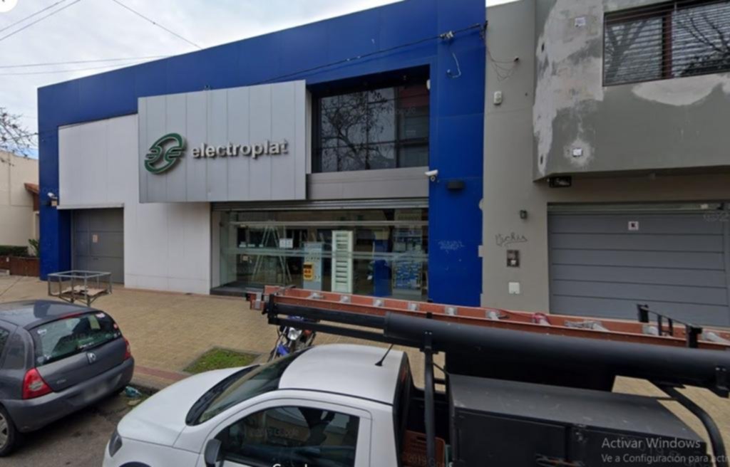 Golpe comando en La Plata: roban casi $48 millones en una casa de iluminación