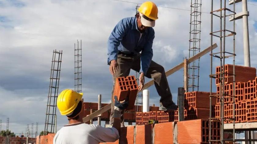 Reclamo empresarial por los permisos de obra en la Ciudad
