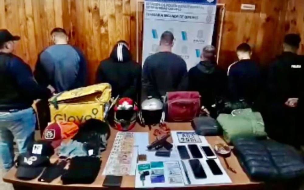Detenidos en Bernal por merodear zona bancaria