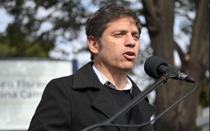 Kicillof definió cómo serán los reemplazos en su Gabinete en caso de ausencias