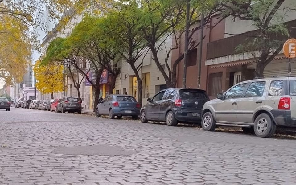 El robo de autos en La Plata usando inhibidores: cómo es la modalidad de un delito que crece