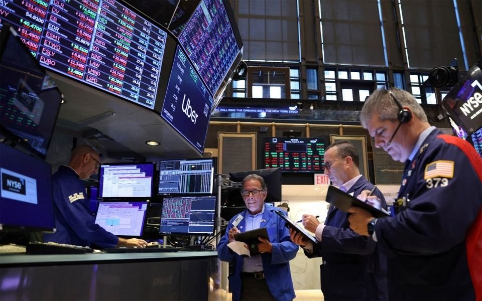 EN VIVO - Dólar blue hoy y dólar hoy: a cuánto cotizan este jueves 6 de junio de 2024