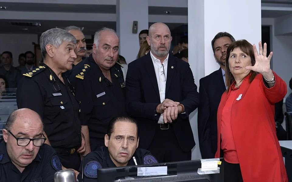 Patricia Bullrich acusó a la oposición por suba del dólar y ratificó el protocolo antipiquete para el miércoles