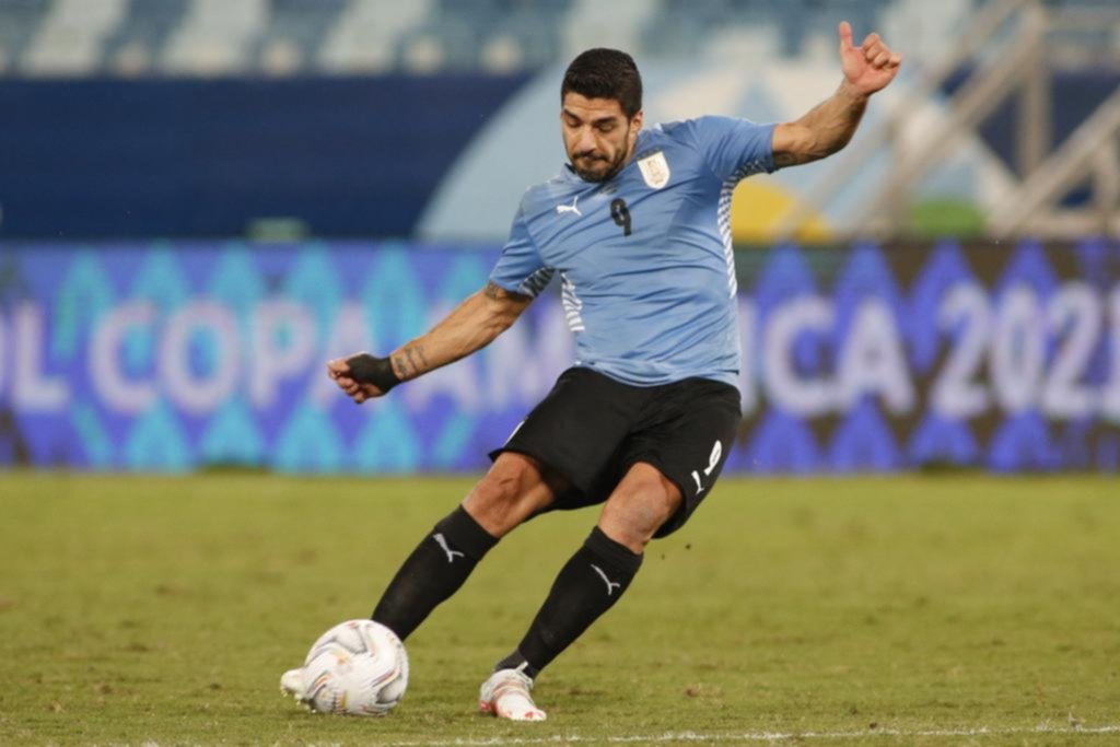 Luis Suárez fue incluido en la lista de Uruguay