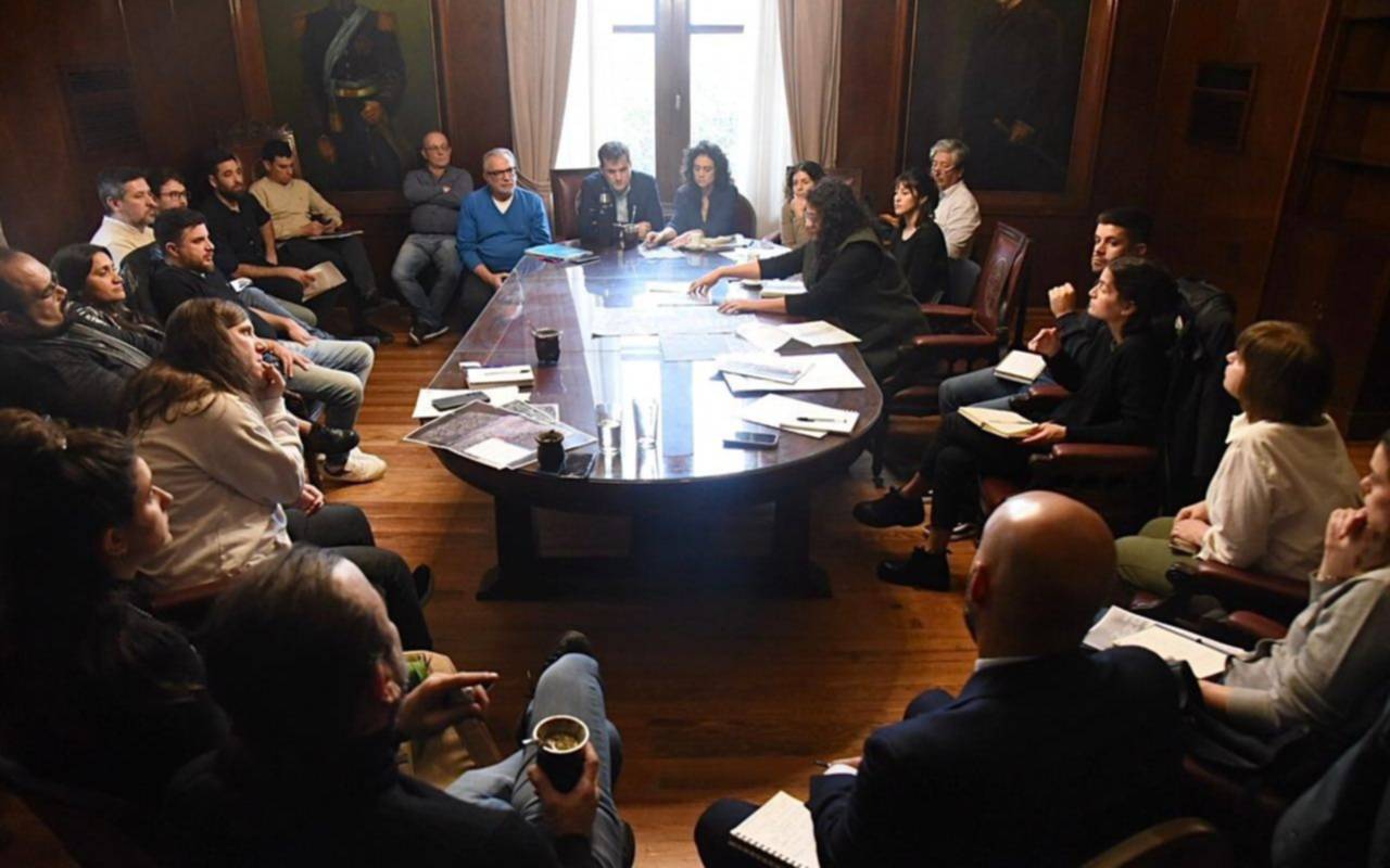 Acceso a la vivienda: una por una, las obras que coordinan la Provincia y la Comuna