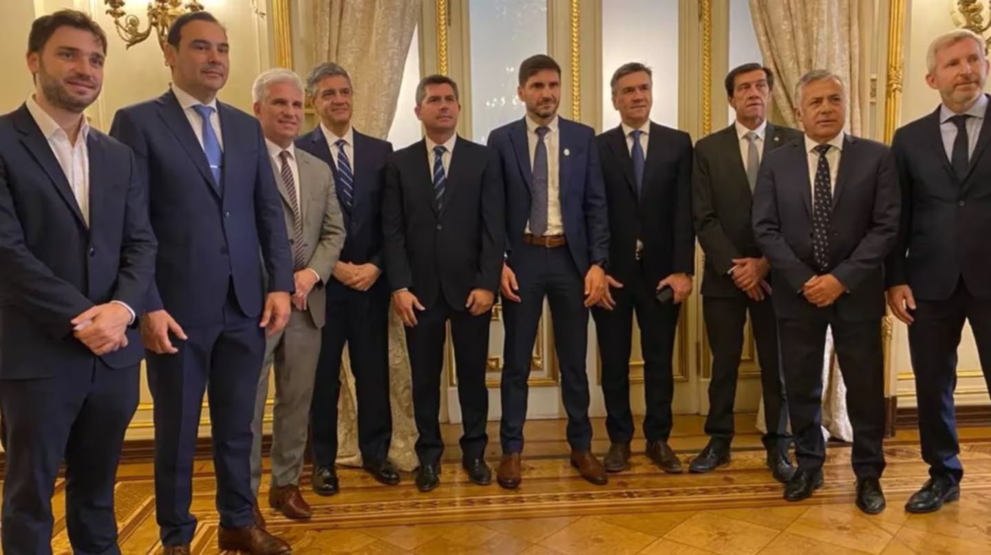 Los gobernadores de Juntos por el Cambio respaldaron la Ley Bases y el paquete fiscal: "No hay más tiempo que perder"