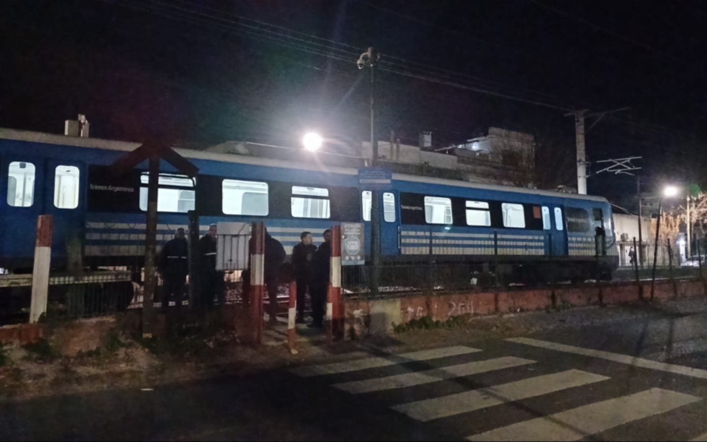 El Tren Roca embistió a una mujer en La Plata y se encuentra con servicio reducido