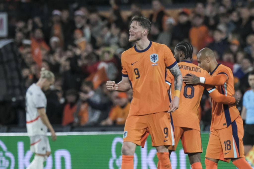 Países Bajos completó su preparación con goleada