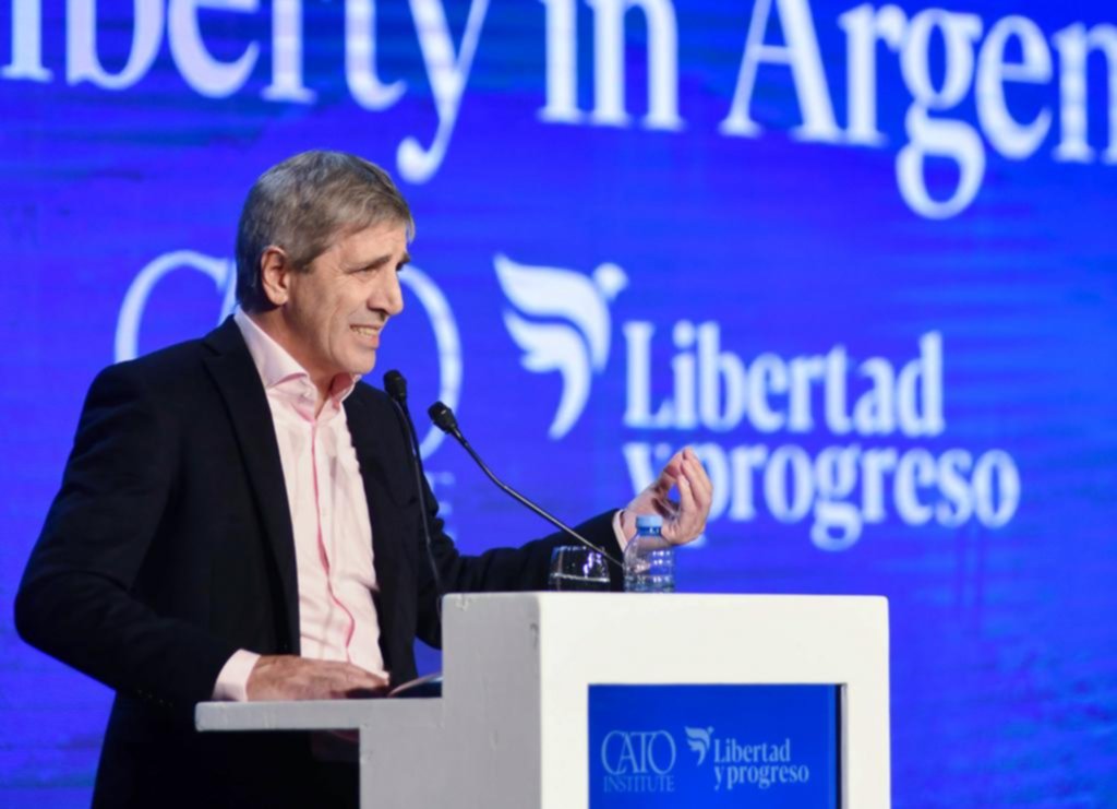 Negociarán con el FMI fondos para abrir el cepo