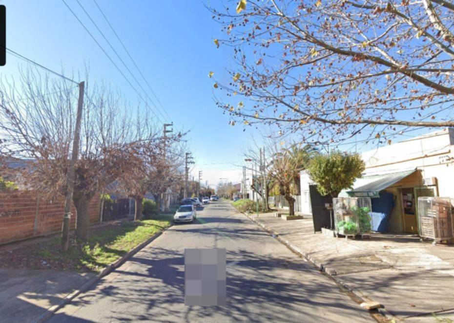 Entraron por la terraza de una casa y se llevaron hasta los medicamentos