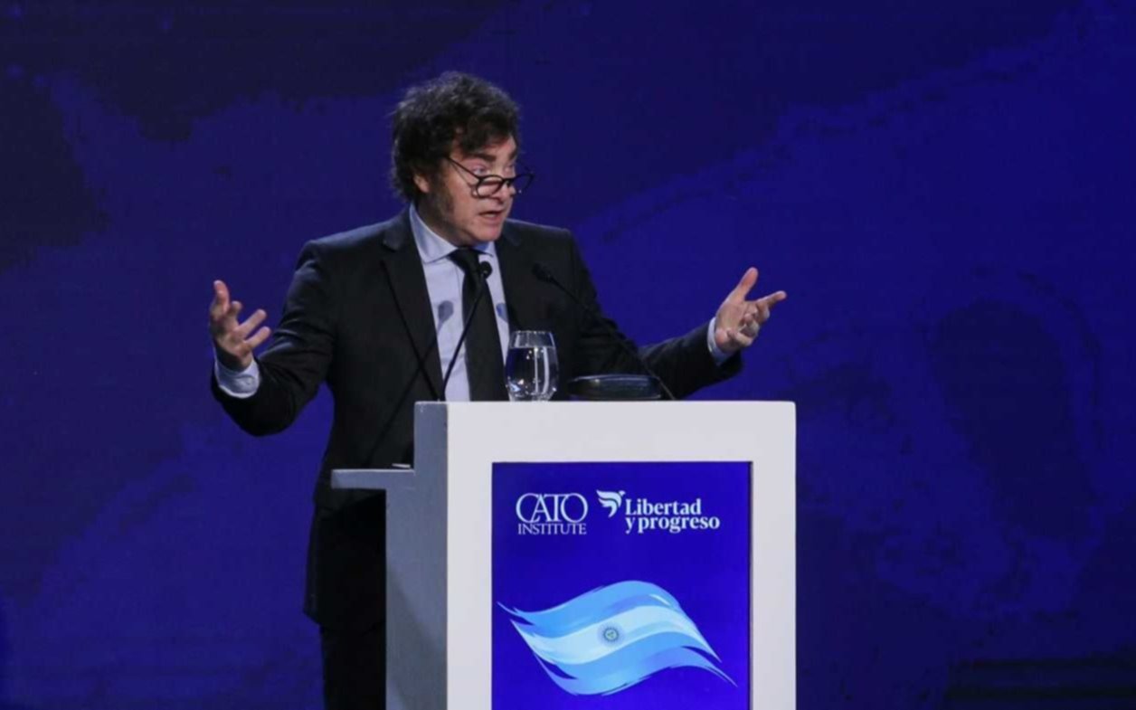 Milei, sobre los incidentes: “No descarten la metodología de tirar muertos en las calles”