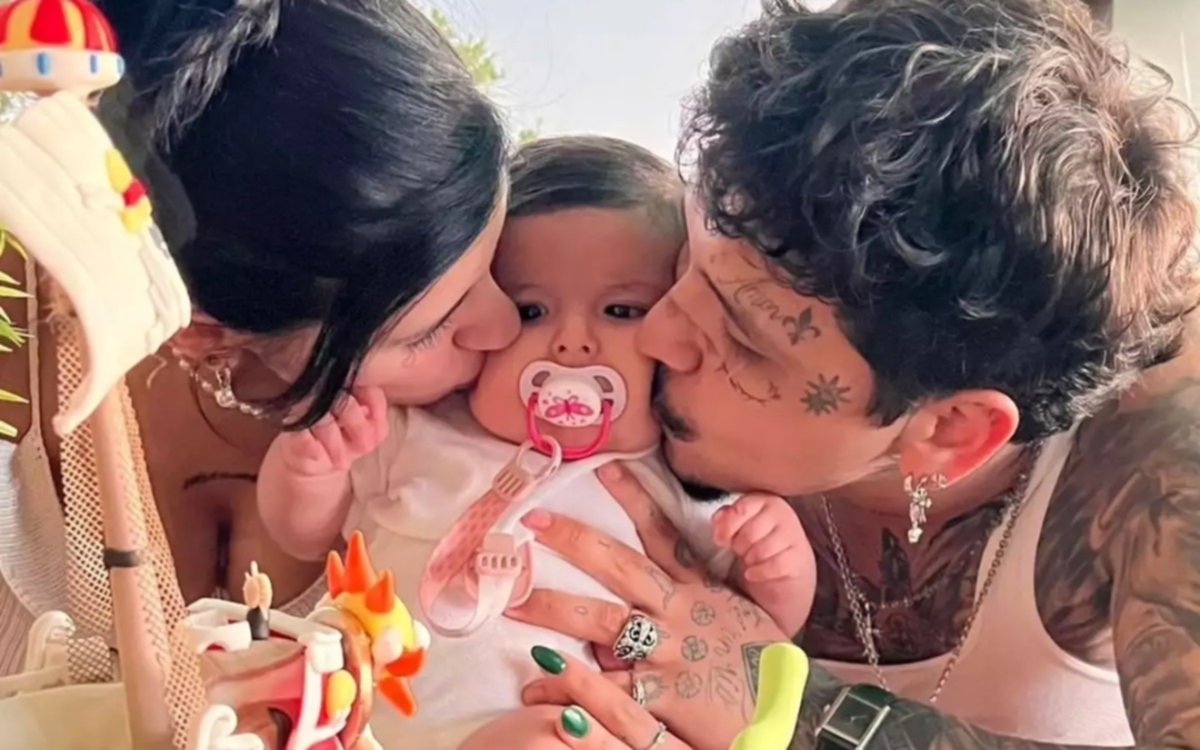 Cazzu rompió el silencio tras el primer beso de Christian Nodal y Ángela Aguilar: “Elijo desintoxicarme”