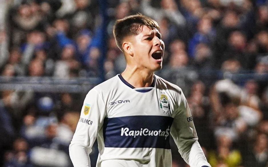“Estoy feliz acá en el Lobo”, avisó Benjamín Domínguez