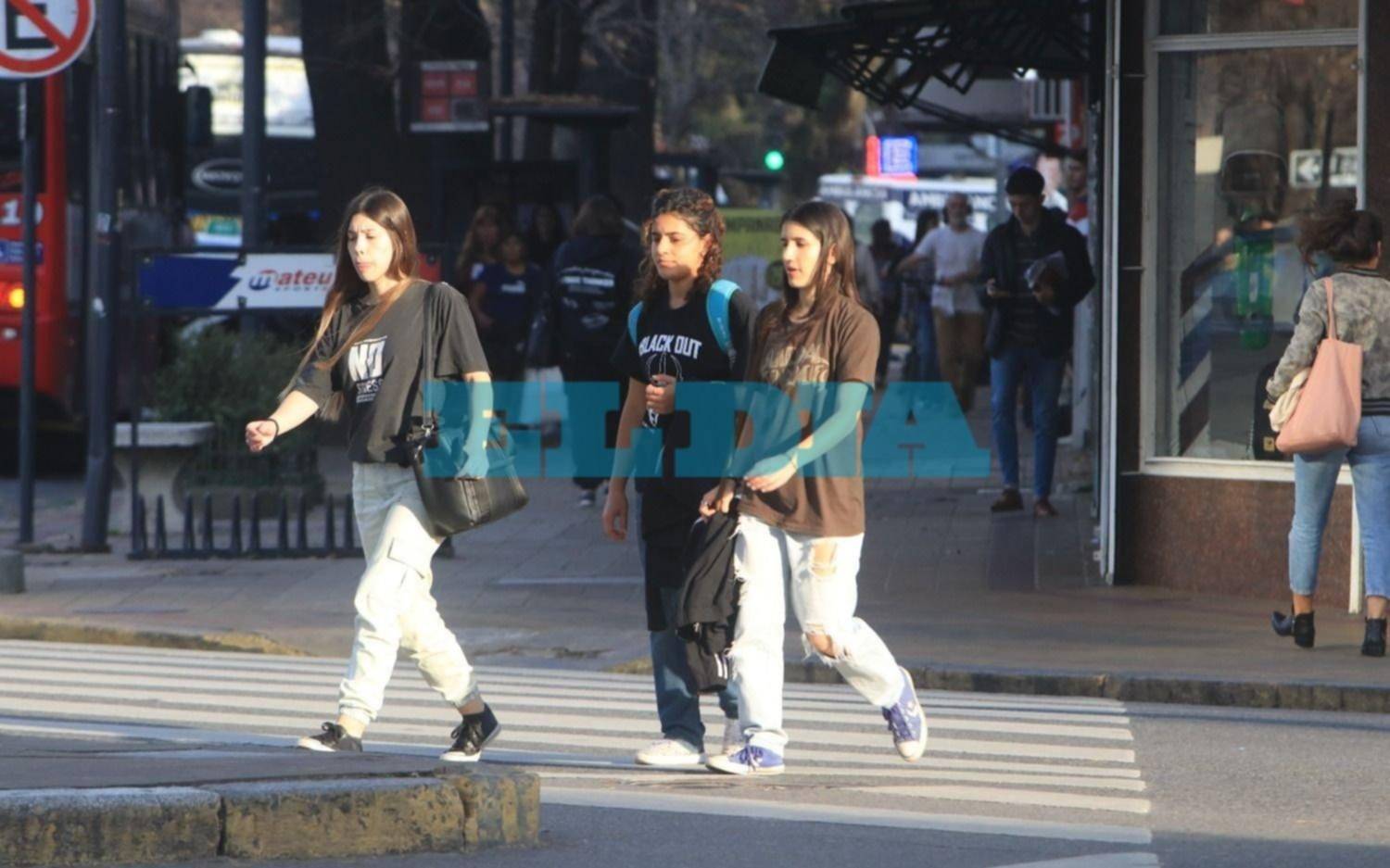 Calor "histórico" de junio en La Plata: al borde del récord y por qué se da este fenómeno del clima en esta época
