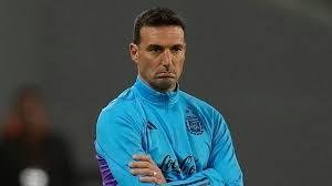 Scaloni retiene la lista, pero ya definió quiénes serán las bajas