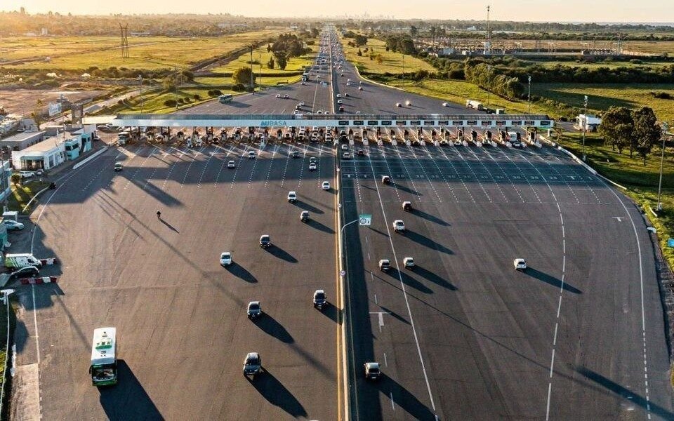 Se viene un nuevo aumento de peajes de la Autopista y proponen ajustes automáticos