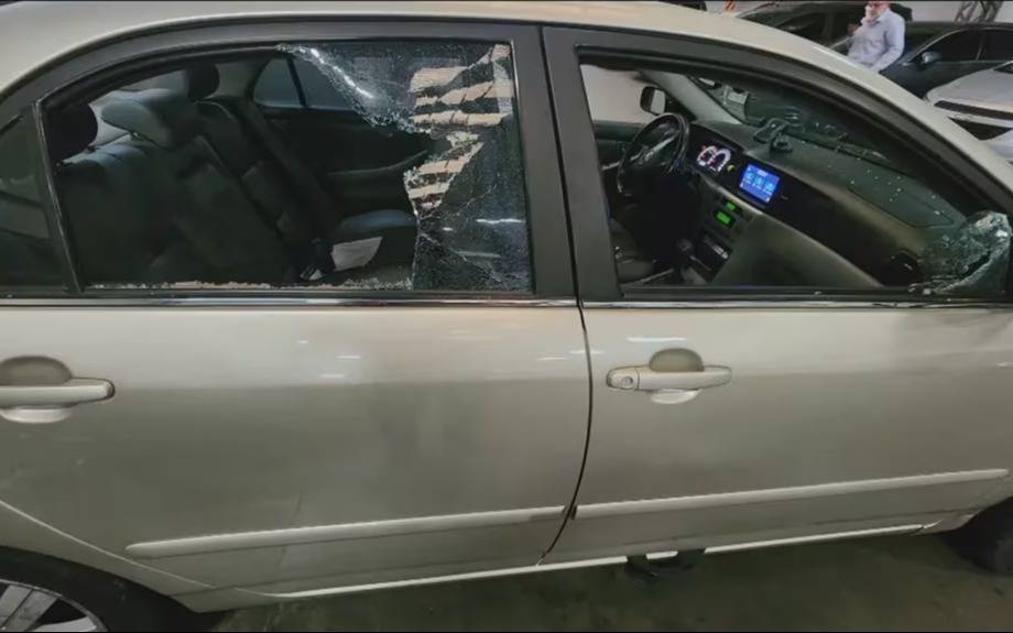 Recoleta: una pareja sufrió una salidera bancaria y tres motochorros cayeron tras una persecución