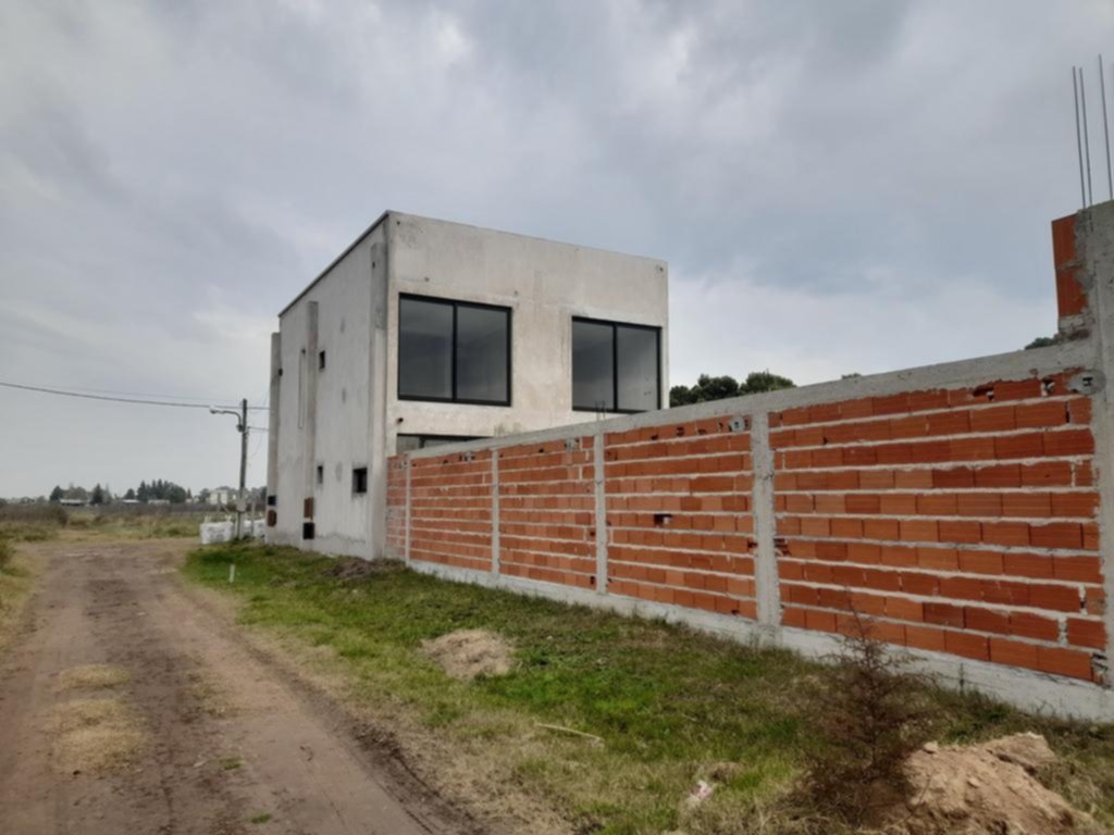 Grandes construcciones y preocupación entre los vecinos del Arroyo El Pescado