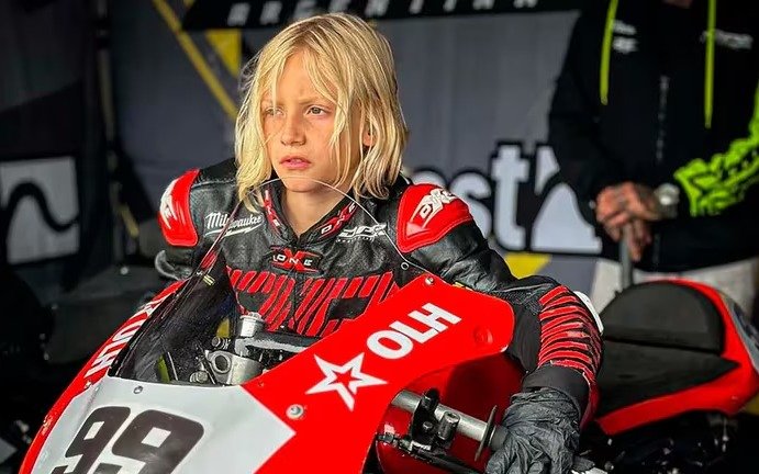 Conmoción en el motociclismo: el piloto argentino, de 9 años, Lorenzo Somaschini sufrió un grave accidente en Brasil