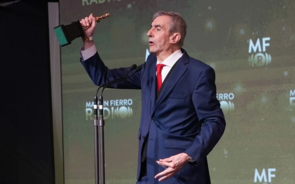 Martín Fierro 2024 a la radio: el oro fue para Nelson Castro,  que agradeció con un mensaje antigrieta