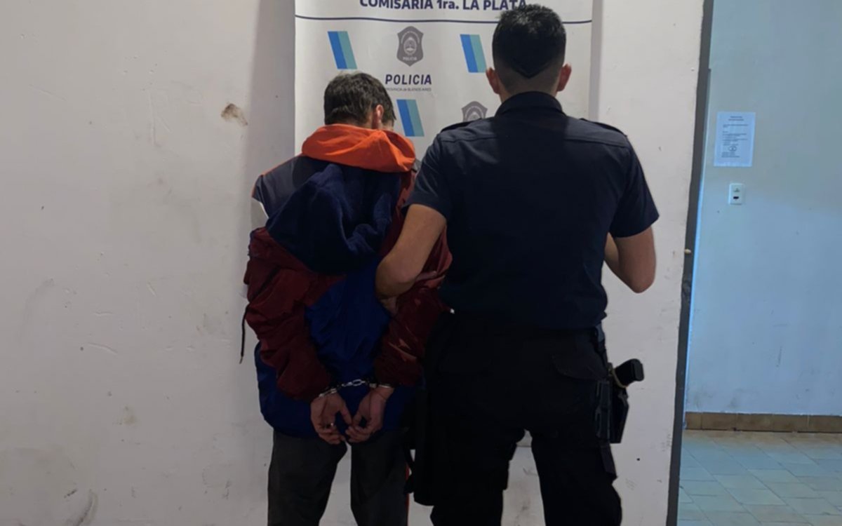 Los Hornos: escapó con su hijo tras ser brutalmente agredida por su pareja
