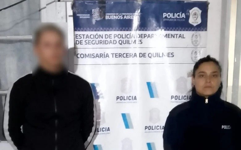 Cuatro detenidos por robo a una vivienda