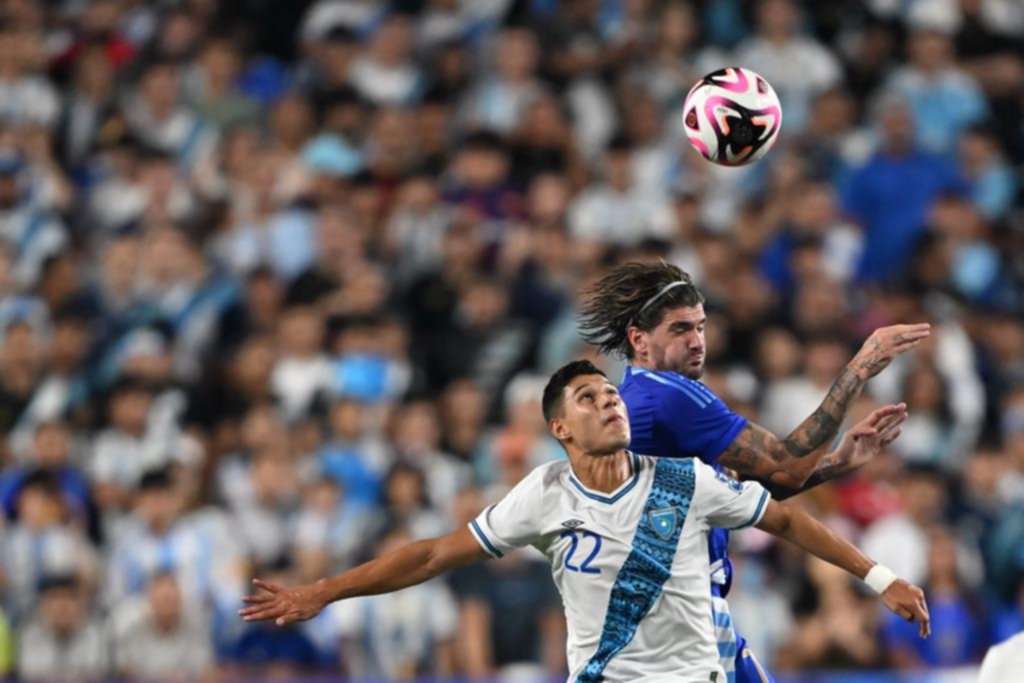 “A mí me da miedo el día que Messi no esté en la Selección”