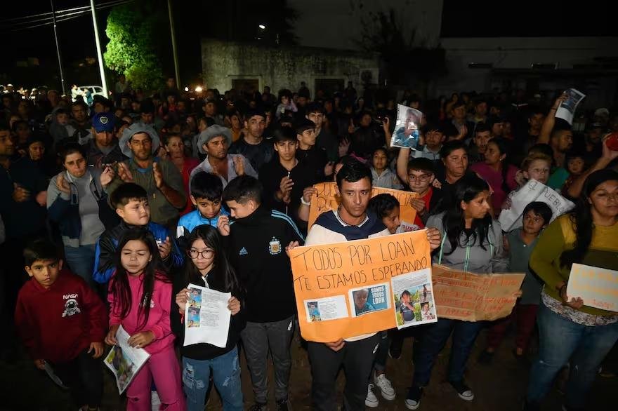 Desconcertante hallazgo y nueva marcha por Loan