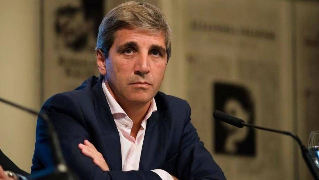 Mientras Sturzenegger espera por su ministerio, Caputo gana poder y sumaría a un "Lobo de Wall Street"